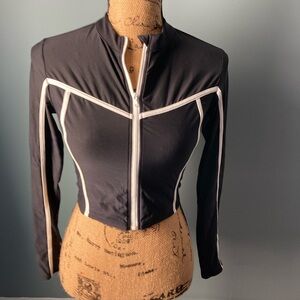 CALIA Cropped Fitted Black and White Zip-Up Top